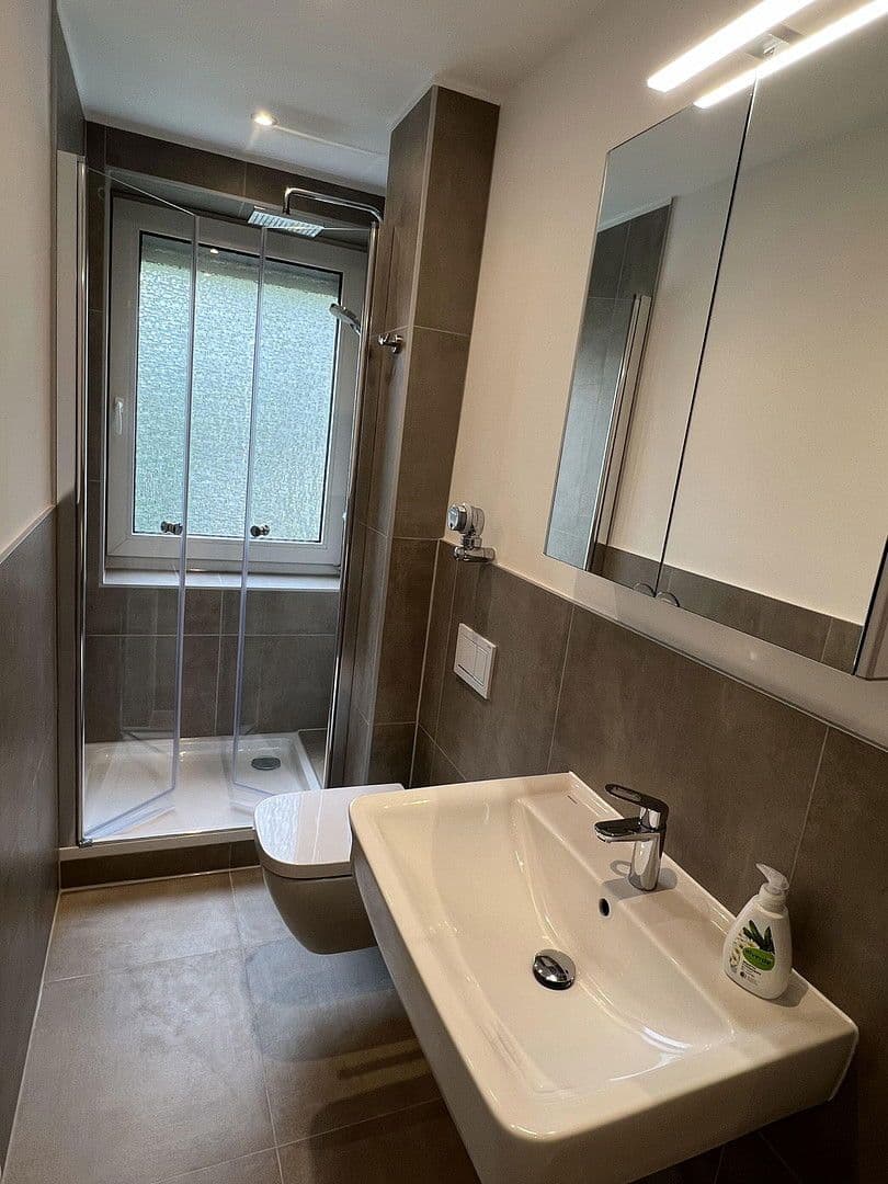 Prenájom bytu 3-izbový 66 m², Werderstr. 16, Hannover, Dolné Sasko Prenájom bytu 3-izbový 66 m², Werderstr. 16, Hannover, Dolné Sasko