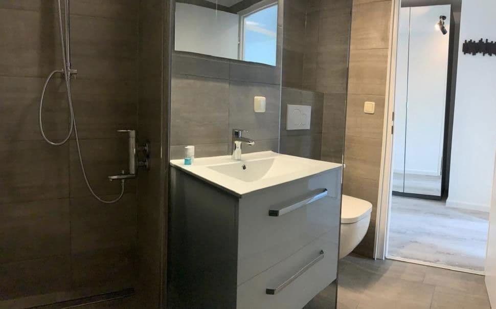 Prenájom bytu 1-izbový 34 m², München, Bavorsko Prenájom bytu 1-izbový 34 m², München, Bavorsko