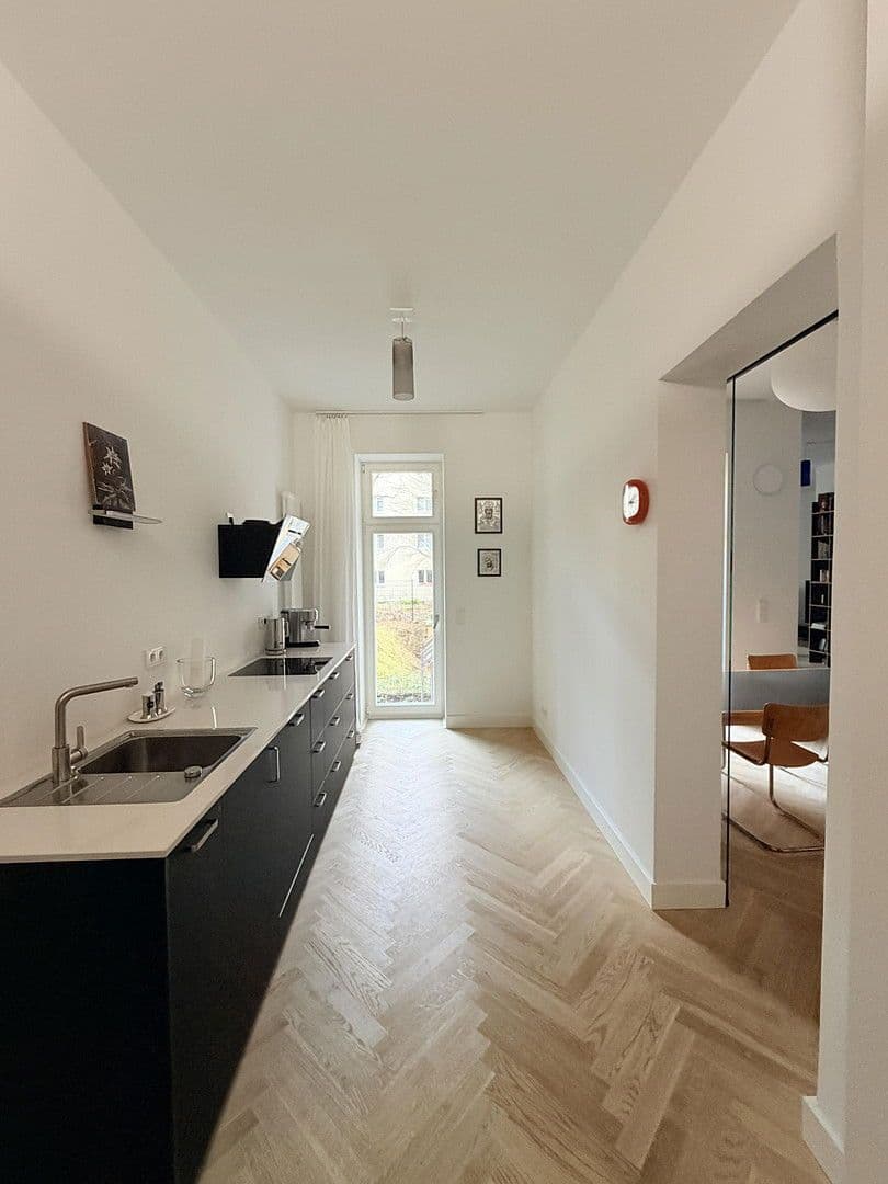 Predaj bytu 3-izbový 115 m², Berlin, Berlín Predaj bytu 3-izbový 115 m², Berlin, Berlín