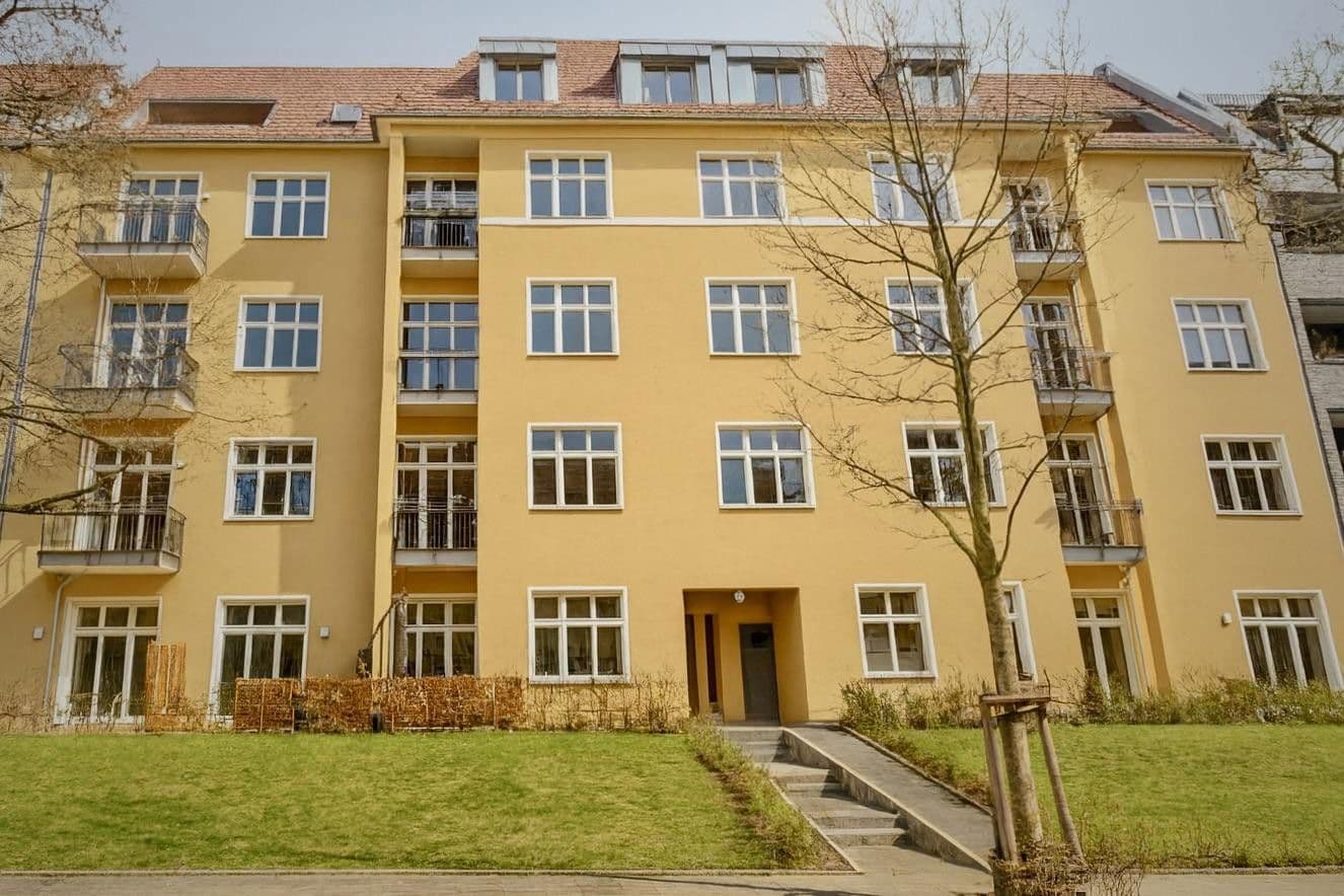 Predaj bytu 3-izbový 115 m², Berlin, Berlín Predaj bytu 3-izbový 115 m², Berlin, Berlín