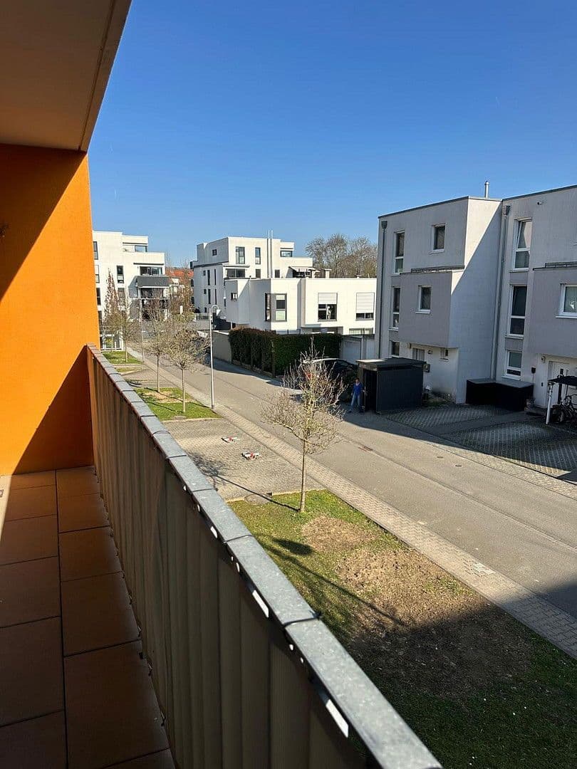 Prenájom bytu 2-izbový 80 m², Hattersheim am Main, Hesensko Prenájom bytu 2-izbový 80 m², Hattersheim am Main, Hesensko