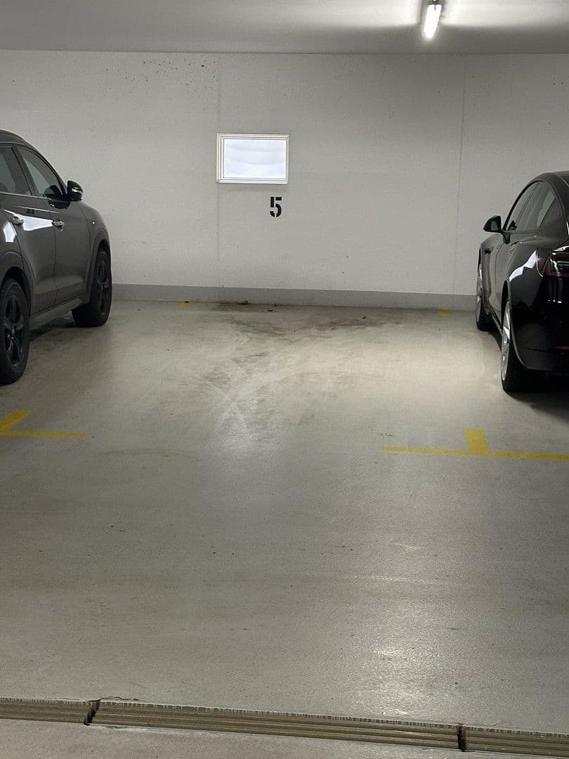 Prenájom bytu 2-izbový 80 m², Hattersheim am Main, Hesensko Prenájom bytu 2-izbový 80 m², Hattersheim am Main, Hesensko