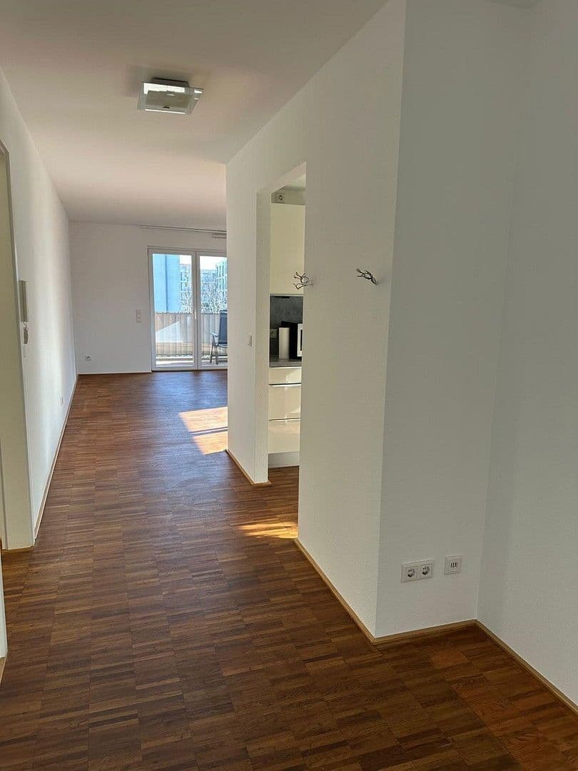 Prenájom bytu 2-izbový 80 m², Hattersheim am Main, Hesensko Prenájom bytu 2-izbový 80 m², Hattersheim am Main, Hesensko