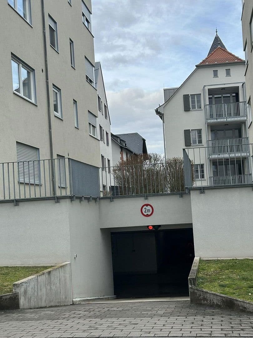 Prenájom bytu 2-izbový 80 m², Hattersheim am Main, Hesensko Prenájom bytu 2-izbový 80 m², Hattersheim am Main, Hesensko