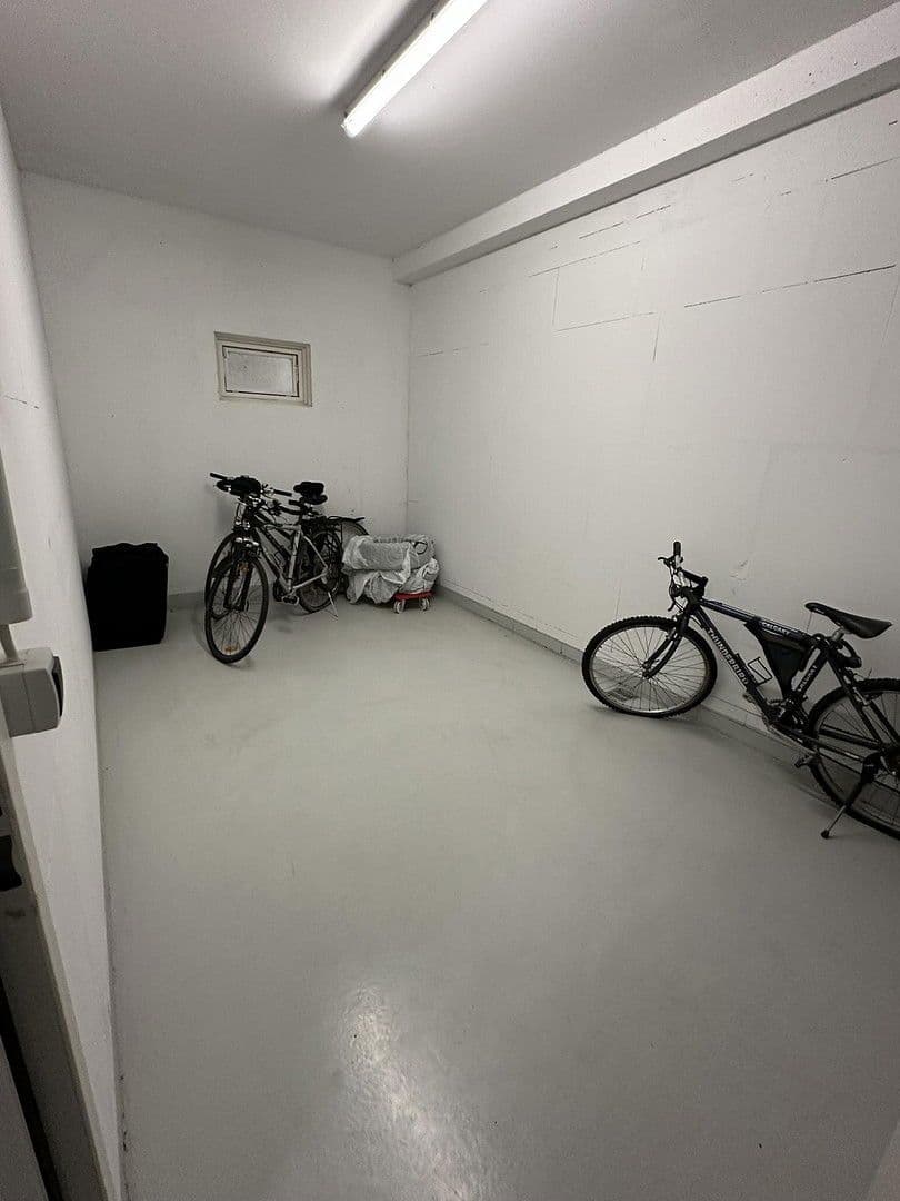 Prenájom bytu 2-izbový 80 m², Hattersheim am Main, Hesensko Prenájom bytu 2-izbový 80 m², Hattersheim am Main, Hesensko