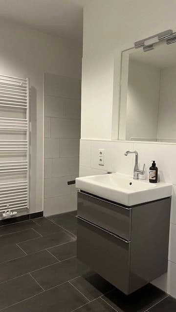 Prenájom bytu 2-izbový 74 m², Rückertstraße 2, Hannover, Dolné Sasko Prenájom bytu 2-izbový 74 m², Rückertstraße 2, Hannover, Dolné Sasko