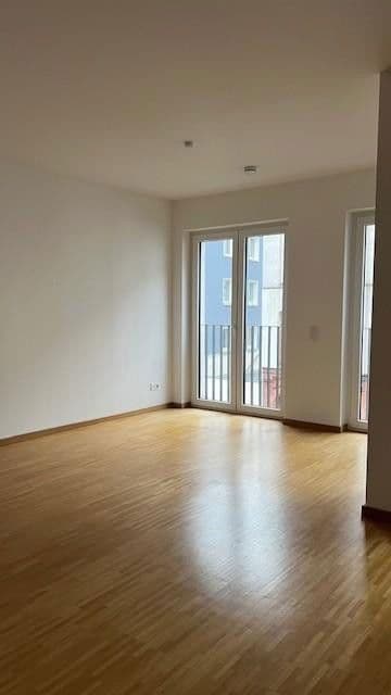 Prenájom bytu 2-izbový 74 m², Rückertstraße 2, Hannover, Dolné Sasko Prenájom bytu 2-izbový 74 m², Rückertstraße 2, Hannover, Dolné Sasko