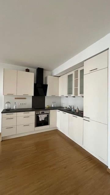 Prenájom bytu 2-izbový 74 m², Rückertstraße 2, Hannover, Dolné Sasko Prenájom bytu 2-izbový 74 m², Rückertstraße 2, Hannover, Dolné Sasko
