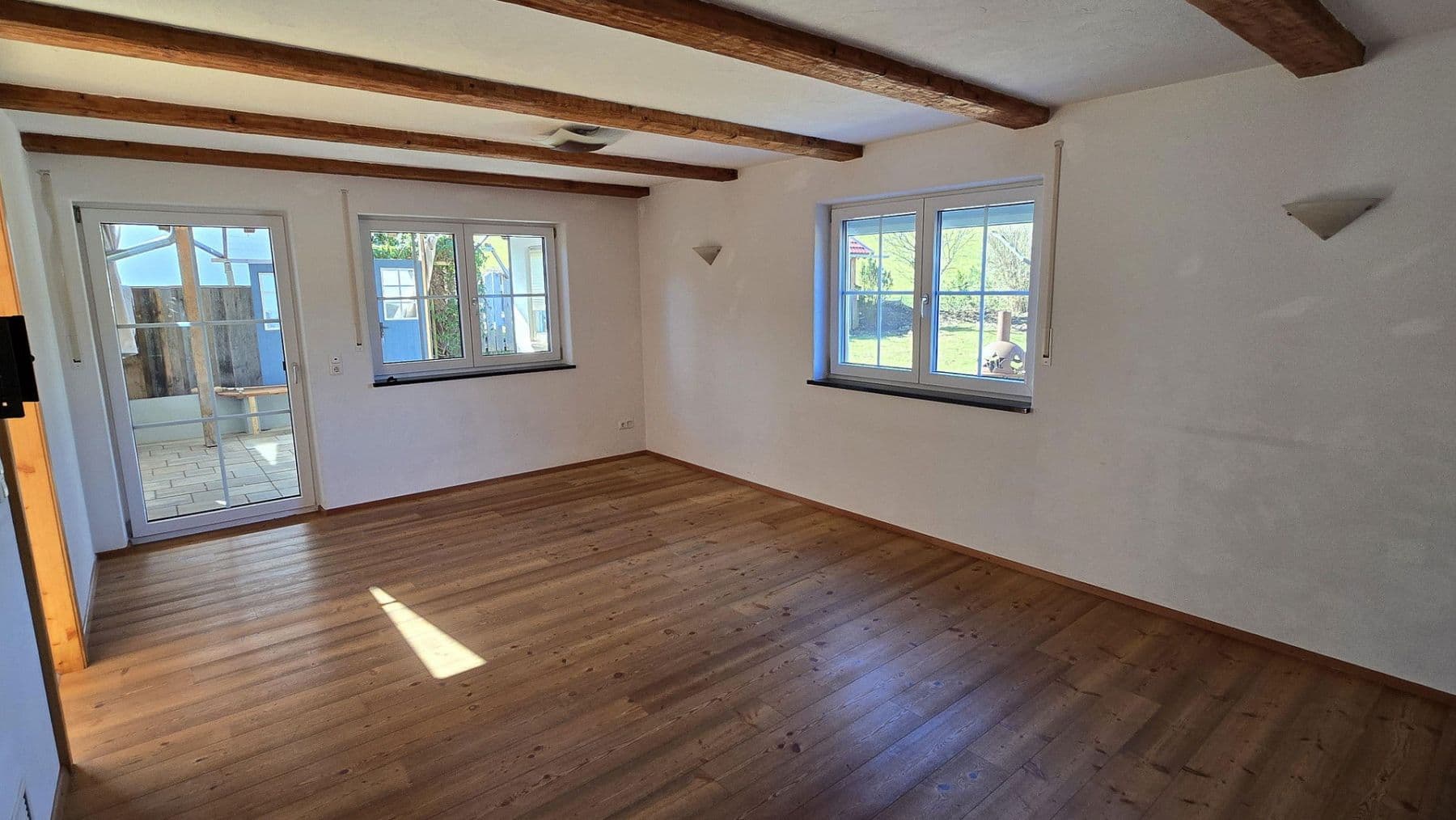 Predaj domu 179 m², pozemek 638 m², Dorfstr. 30, Marktoberdorf, Bavorsko Predaj domu 179 m², pozemek 638 m², Dorfstr. 30, Marktoberdorf, Bavorsko