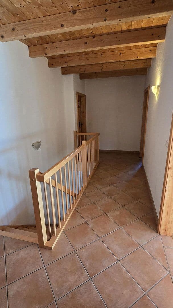 Predaj domu 179 m², pozemek 638 m², Dorfstr. 30, Marktoberdorf, Bavorsko Predaj domu 179 m², pozemek 638 m², Dorfstr. 30, Marktoberdorf, Bavorsko