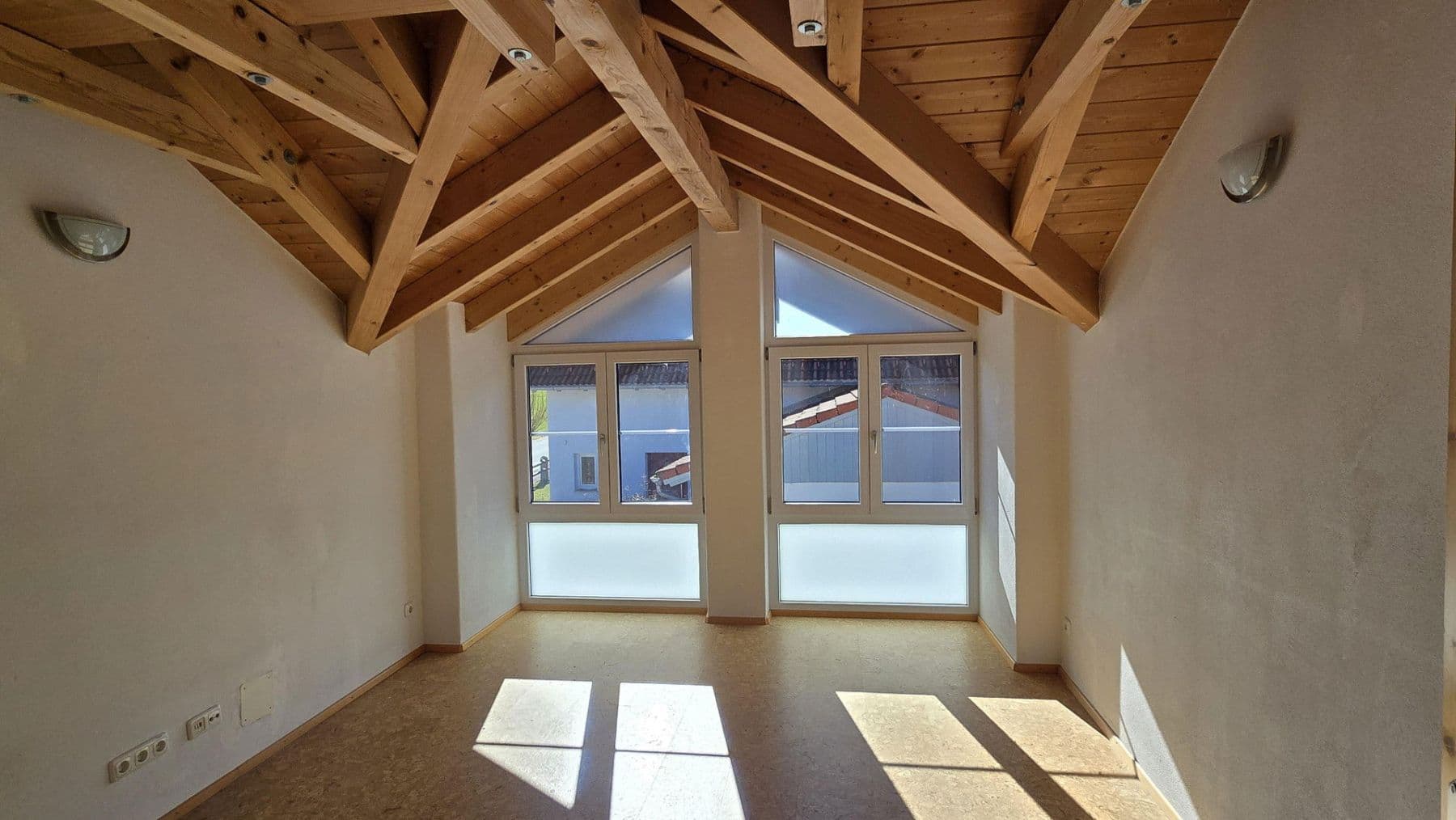 Predaj domu 179 m², pozemek 638 m², Dorfstr. 30, Marktoberdorf, Bavorsko Predaj domu 179 m², pozemek 638 m², Dorfstr. 30, Marktoberdorf, Bavorsko