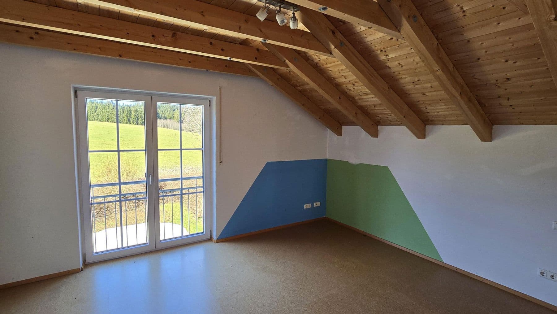 Predaj domu 179 m², pozemek 638 m², Dorfstr. 30, Marktoberdorf, Bavorsko Predaj domu 179 m², pozemek 638 m², Dorfstr. 30, Marktoberdorf, Bavorsko