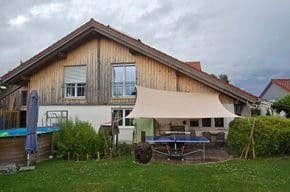 Predaj domu 179 m², pozemek 638 m², Dorfstr. 30, Marktoberdorf, Bavorsko Predaj domu 179 m², pozemek 638 m², Dorfstr. 30, Marktoberdorf, Bavorsko