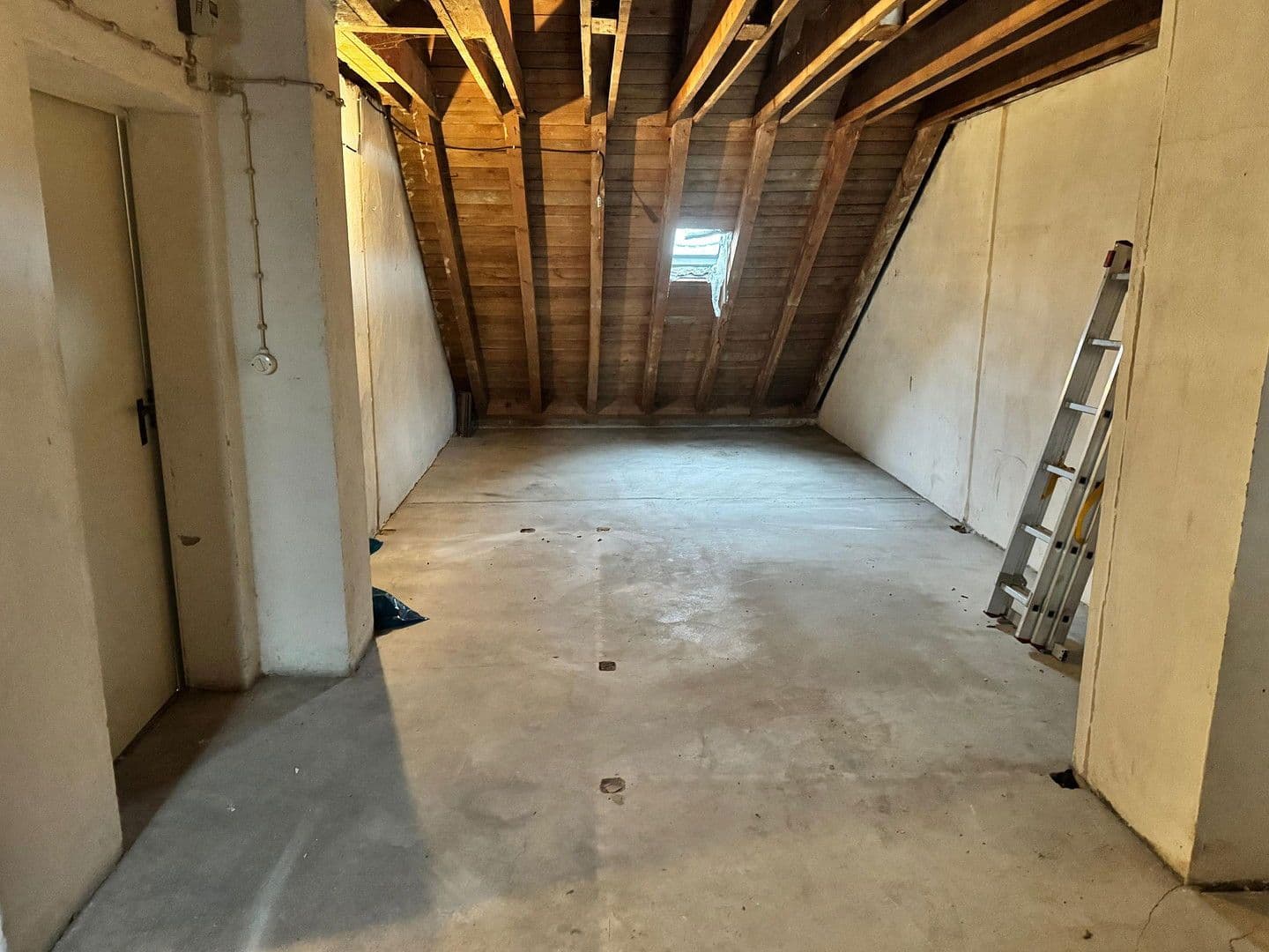 Predaj bytu 3-izbový 94 m², Bayreuth, Bavorsko Predaj bytu 3-izbový 94 m², Bayreuth, Bavorsko