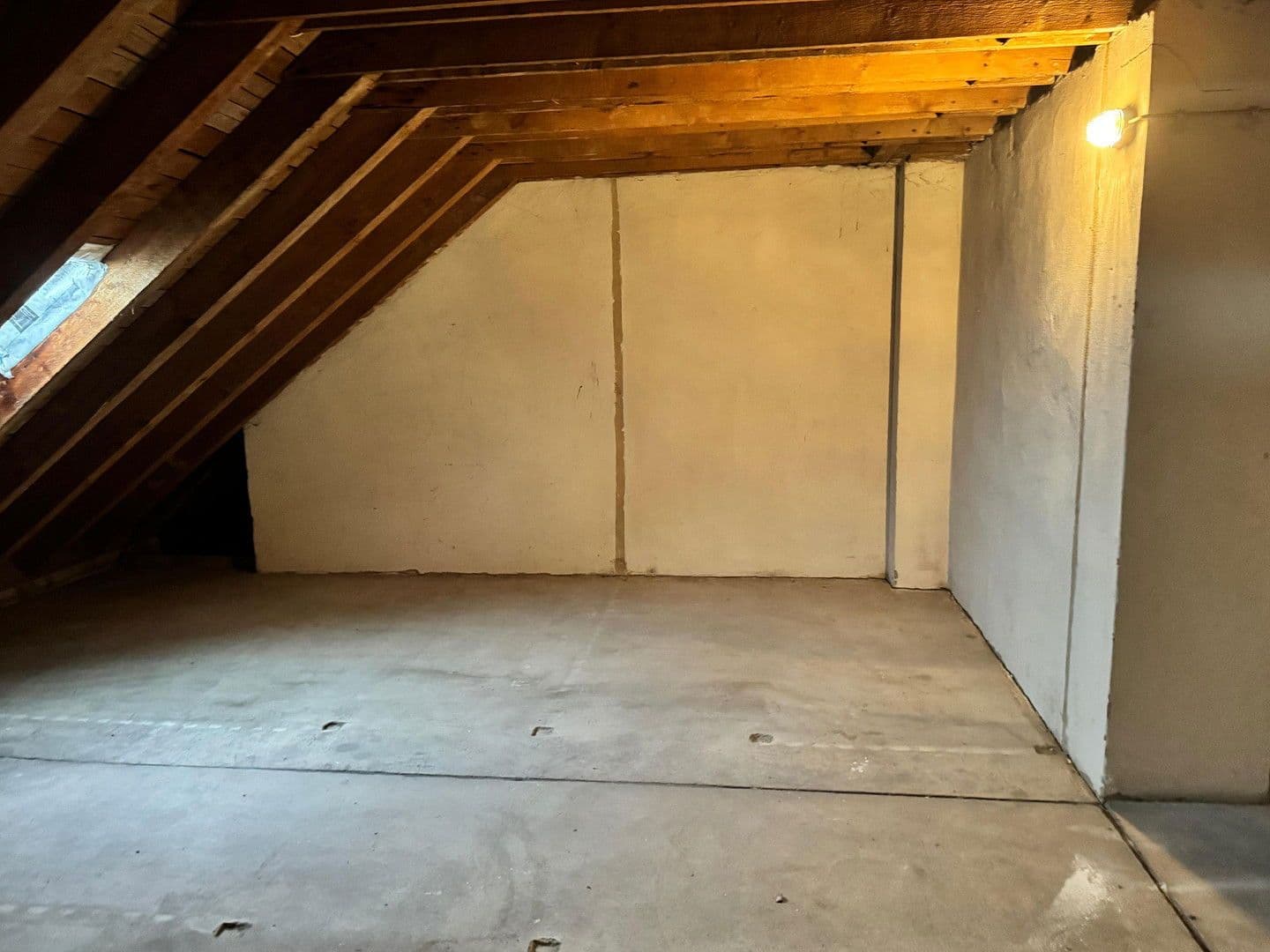 Predaj bytu 3-izbový 94 m², Bayreuth, Bavorsko Predaj bytu 3-izbový 94 m², Bayreuth, Bavorsko