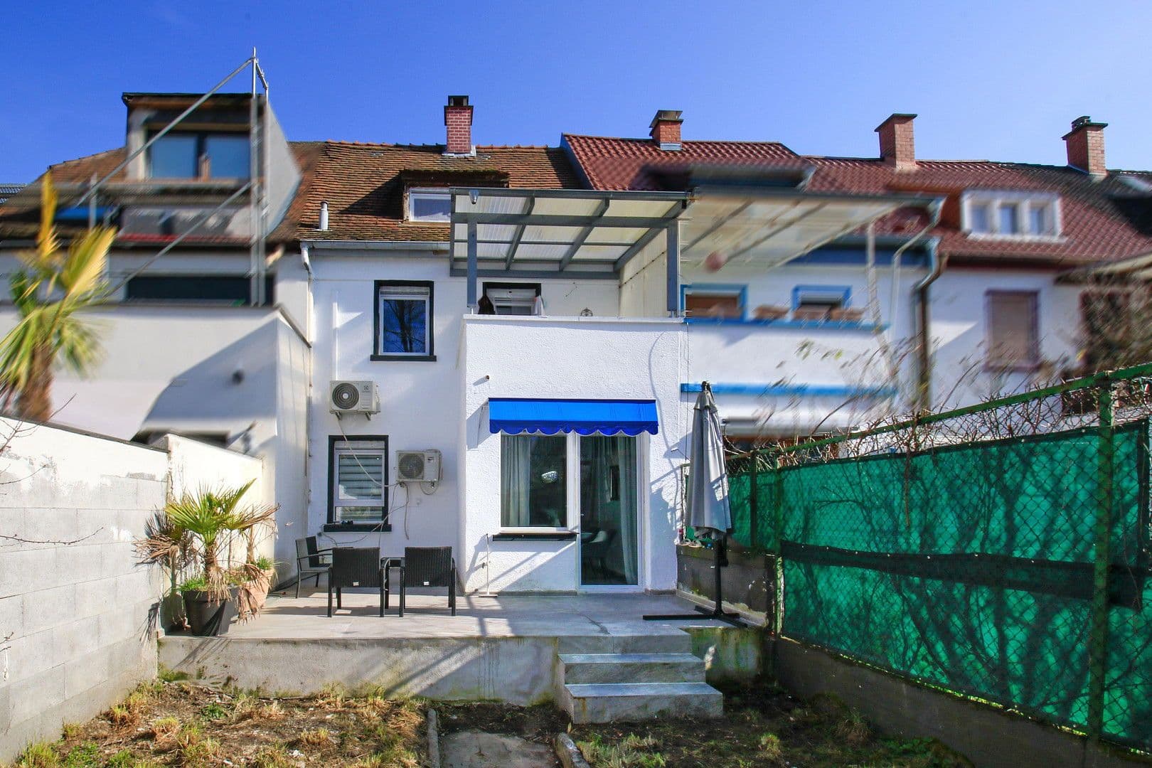 Predaj domu 110 m², pozemek 143 m², Mannheim, Bádensko-Wurttembersko Predaj domu 110 m², pozemek 143 m², Mannheim, Bádensko-Wurttembersko