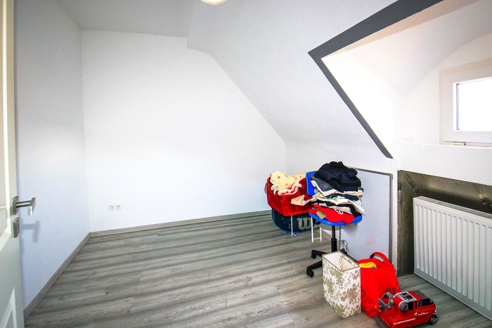 Predaj domu 110 m², pozemek 143 m², Mannheim, Bádensko-Wurttembersko Predaj domu 110 m², pozemek 143 m², Mannheim, Bádensko-Wurttembersko