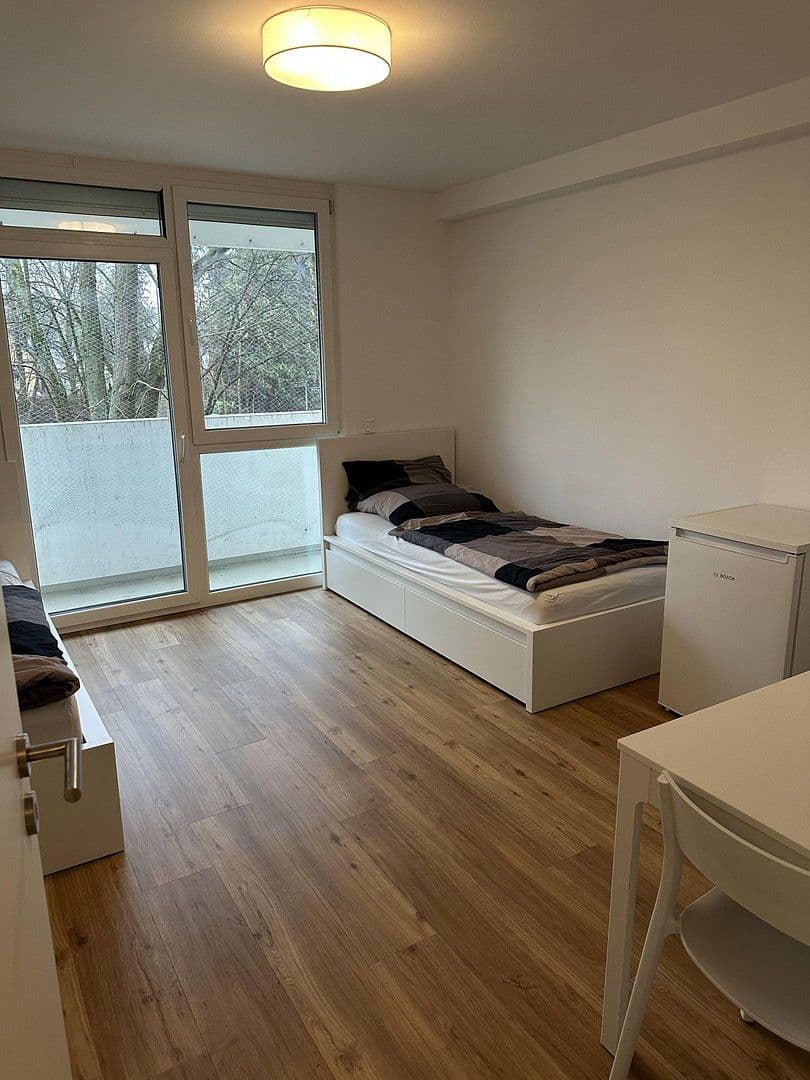 Prenájom bytu 25 m², Julius-Brecht-Straße 5, Frankfurt am Main, Hesensko Prenájom bytu 25 m², Julius-Brecht-Straße 5, Frankfurt am Main, Hesensko