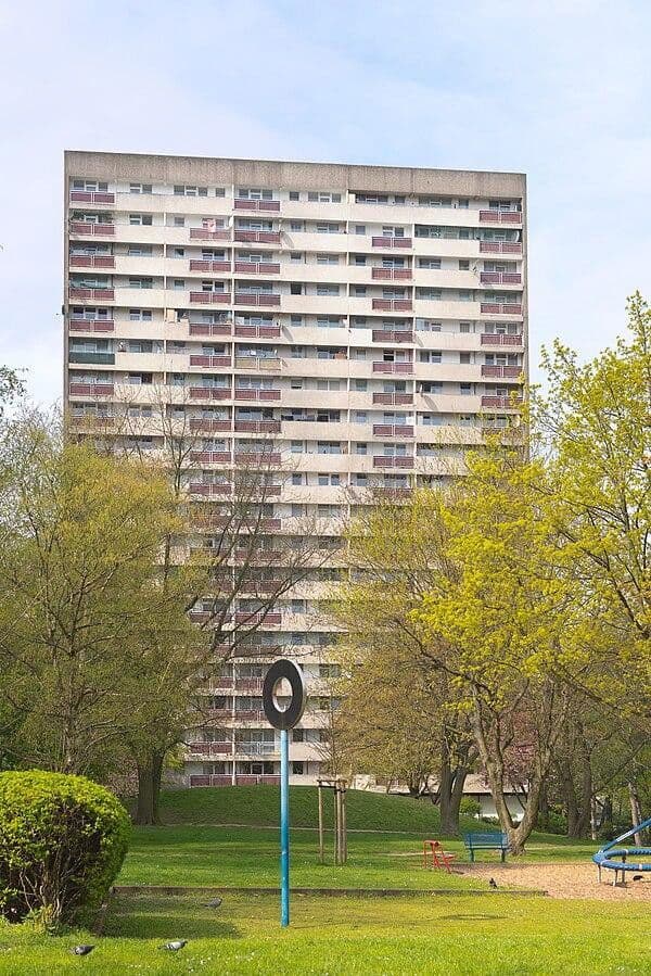 Prenájom bytu 25 m², Julius-Brecht-Straße 5, Frankfurt am Main, Hesensko Prenájom bytu 25 m², Julius-Brecht-Straße 5, Frankfurt am Main, Hesensko