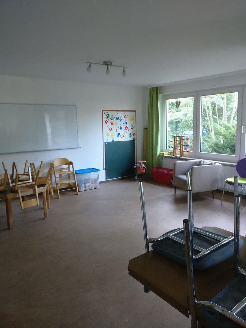 Predaj domu 260 m², pozemek 1.101 m², Bosteler Weg 11A, Celle, Dolné Sasko Predaj domu 260 m², pozemek 1.101 m², Bosteler Weg 11A, Celle, Dolné Sasko