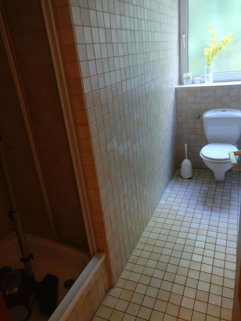 Predaj domu 260 m², pozemek 1.101 m², Bosteler Weg 11A, Celle, Dolné Sasko Predaj domu 260 m², pozemek 1.101 m², Bosteler Weg 11A, Celle, Dolné Sasko