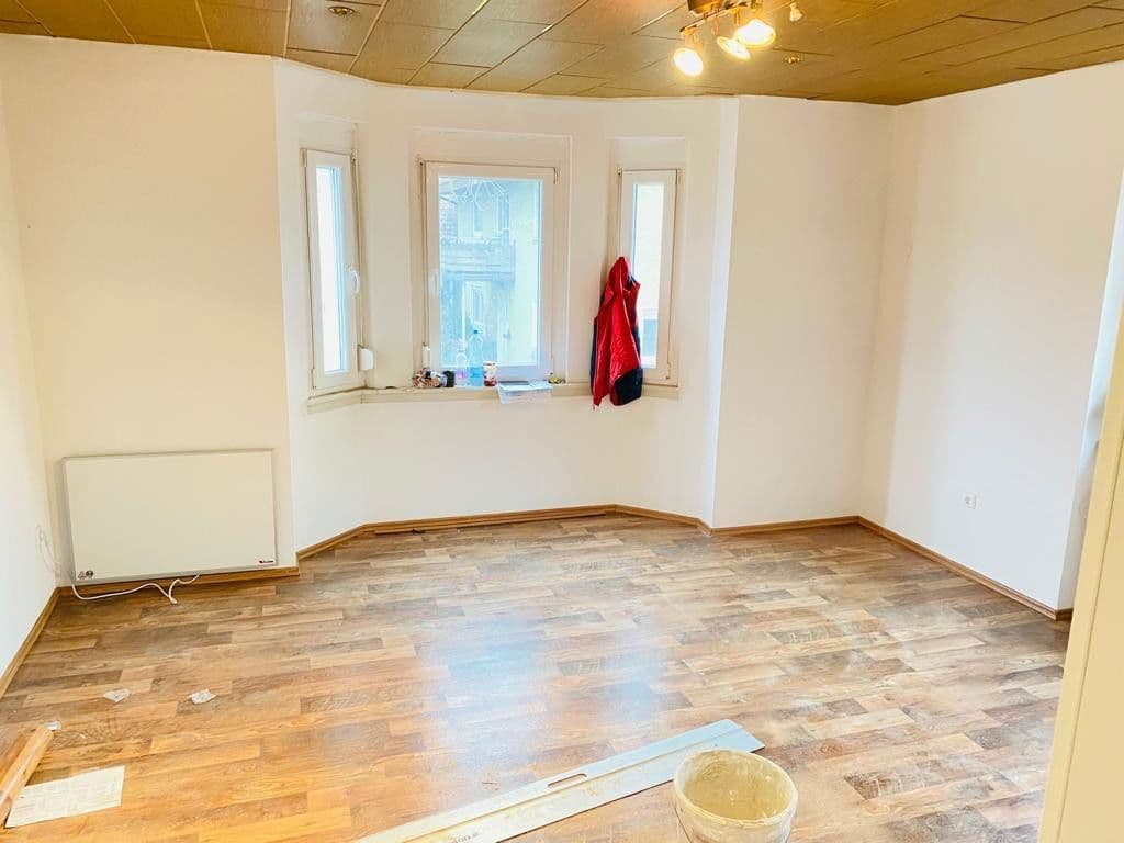 Predaj domu 250 m², pozemek 406 m², Bad Rappenau, Bádensko-Wurttembersko Predaj domu 250 m², pozemek 406 m², Bad Rappenau, Bádensko-Wurttembersko