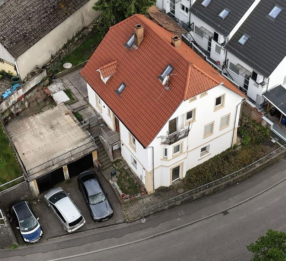 Predaj domu 250 m², pozemek 406 m², Bad Rappenau, Bádensko-Wurttembersko Predaj domu 250 m², pozemek 406 m², Bad Rappenau, Bádensko-Wurttembersko