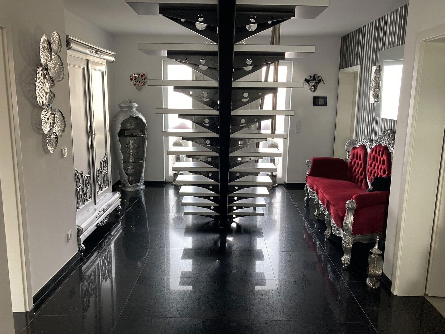 Predaj domu 173 m², pozemek 728 m², Barsinghausen, Dolné Sasko Predaj domu 173 m², pozemek 728 m², Barsinghausen, Dolné Sasko