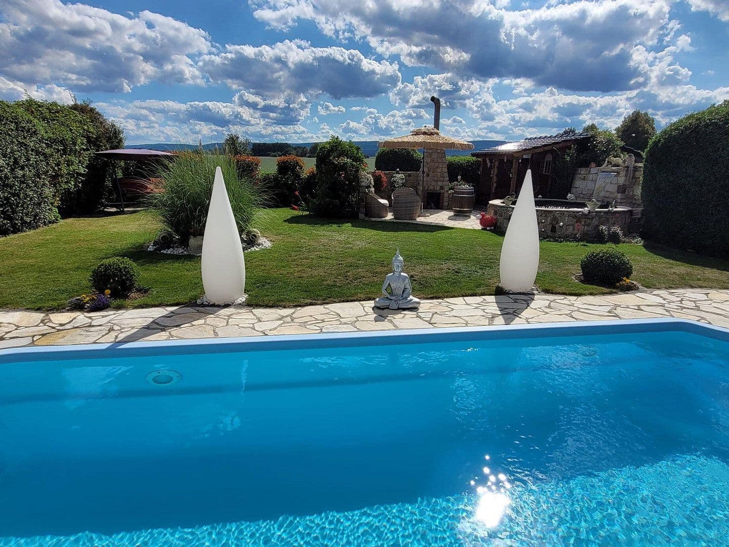 Predaj domu 173 m², pozemek 728 m², Barsinghausen, Dolné Sasko Predaj domu 173 m², pozemek 728 m², Barsinghausen, Dolné Sasko