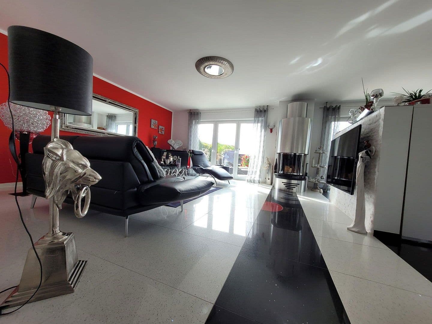 Predaj domu 173 m², pozemek 728 m², Barsinghausen, Dolné Sasko Predaj domu 173 m², pozemek 728 m², Barsinghausen, Dolné Sasko