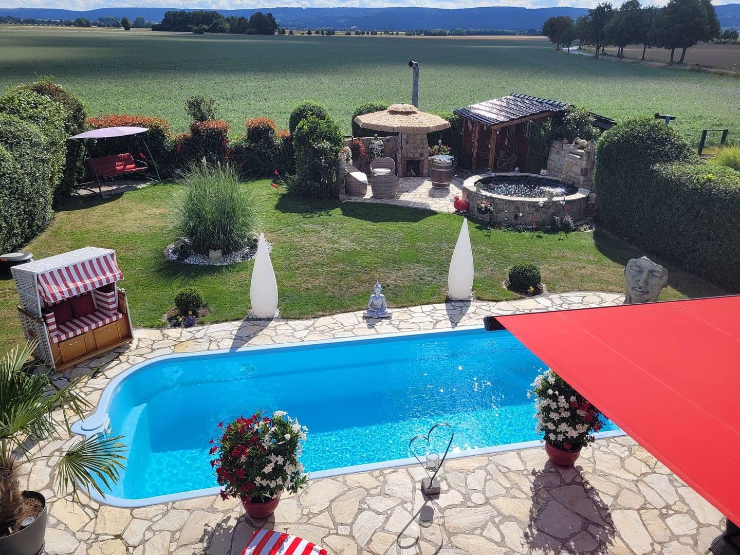 Predaj domu 173 m², pozemek 728 m², Barsinghausen, Dolné Sasko Predaj domu 173 m², pozemek 728 m², Barsinghausen, Dolné Sasko