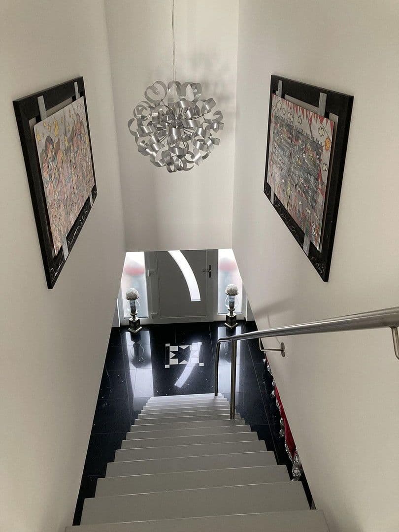 Predaj domu 173 m², pozemek 728 m², Barsinghausen, Dolné Sasko Predaj domu 173 m², pozemek 728 m², Barsinghausen, Dolné Sasko