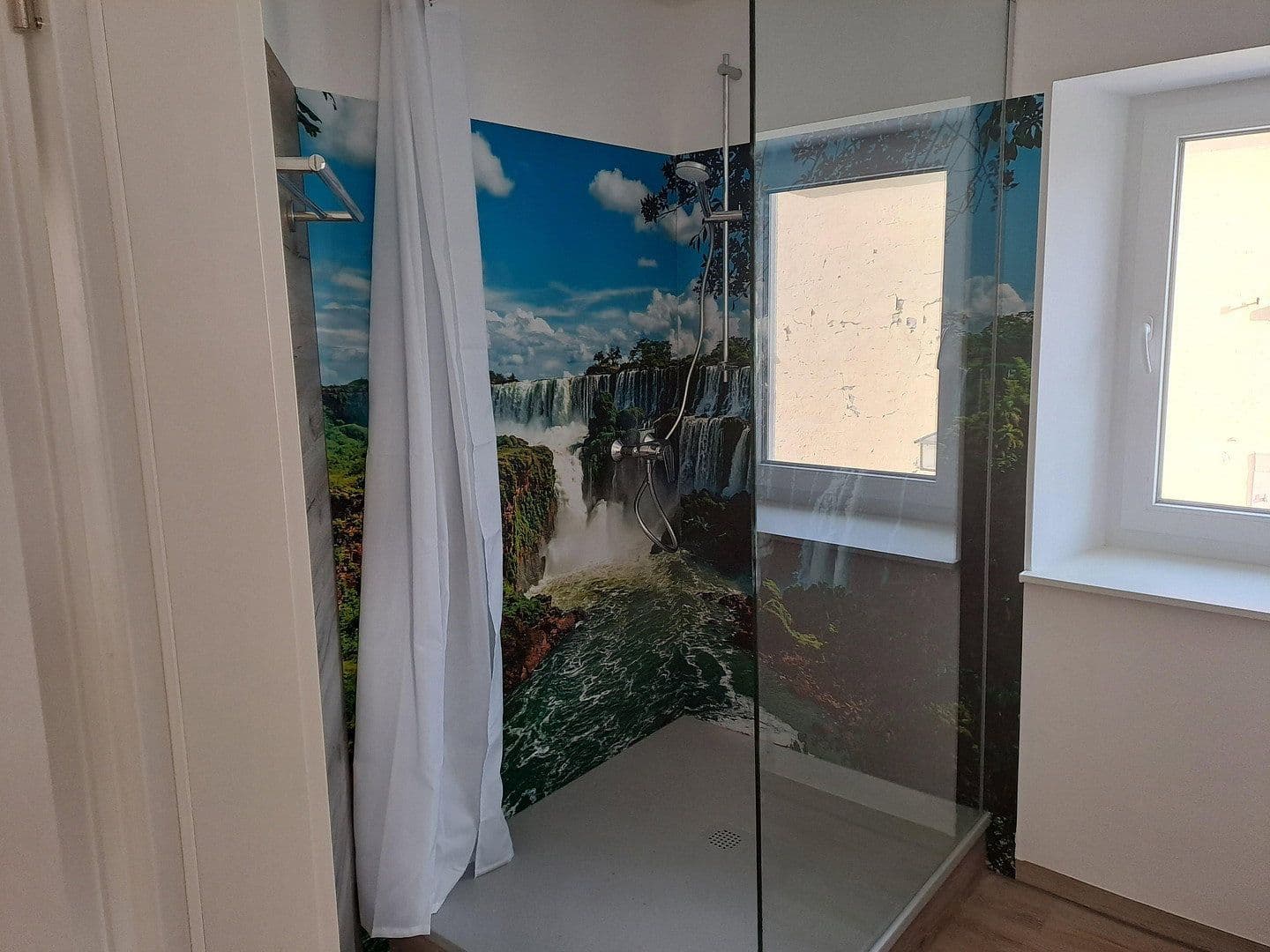 Prenájom bytu 3-izbový 92 m², Kallstadt, Porýnie-Falcko Prenájom bytu 3-izbový 92 m², Kallstadt, Porýnie-Falcko