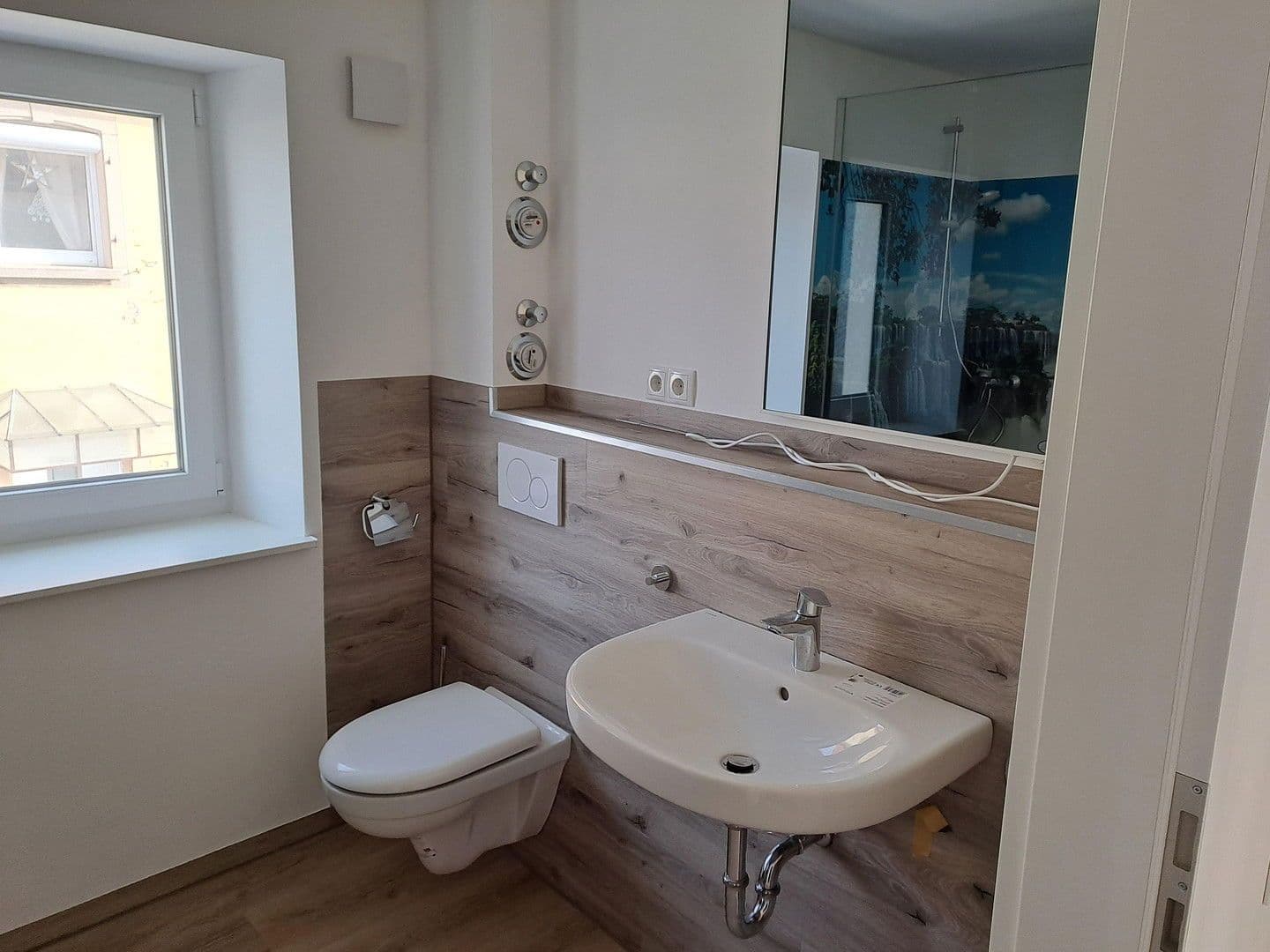 Prenájom bytu 3-izbový 92 m², Kallstadt, Porýnie-Falcko Prenájom bytu 3-izbový 92 m², Kallstadt, Porýnie-Falcko