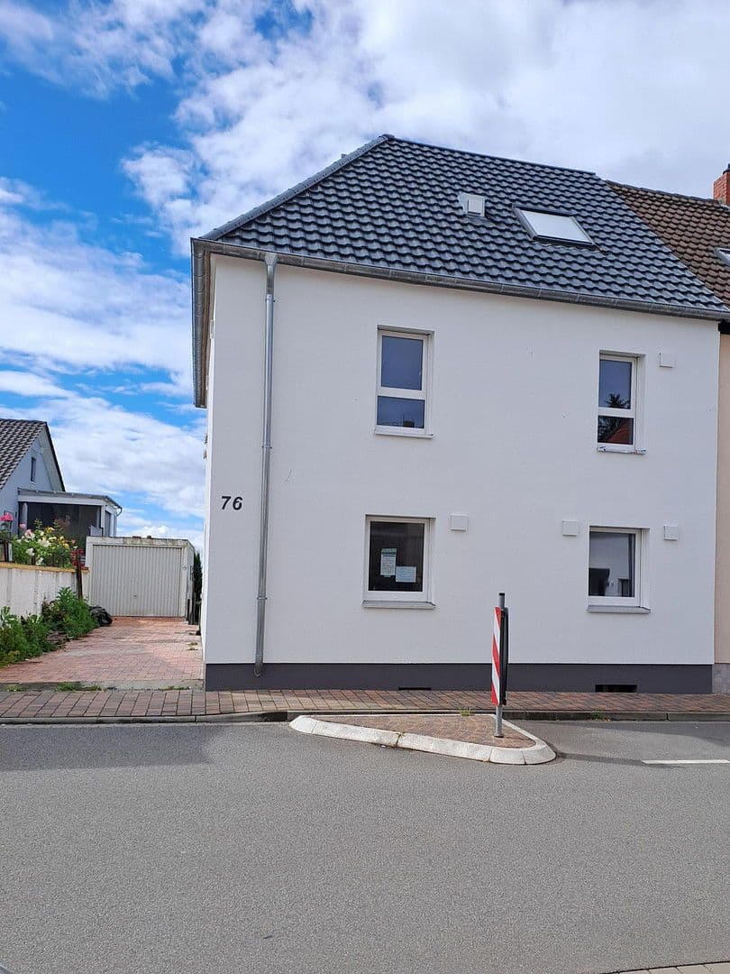 Prenájom bytu 3-izbový 92 m², Kallstadt, Porýnie-Falcko Prenájom bytu 3-izbový 92 m², Kallstadt, Porýnie-Falcko