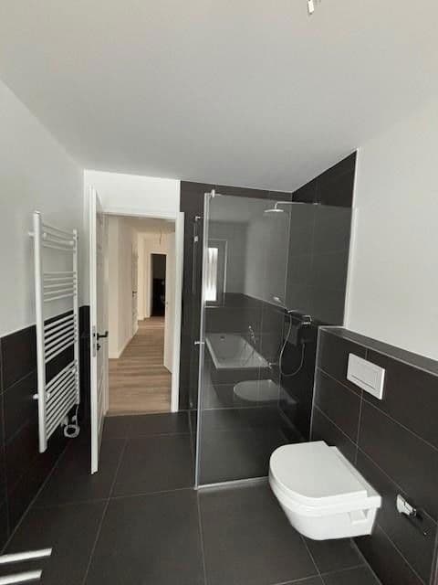 Predaj bytu 5-izbový 121 m², Kraueler Hauptdeich 69, Hamburg, Hamburg Predaj bytu 5-izbový 121 m², Kraueler Hauptdeich 69, Hamburg, Hamburg