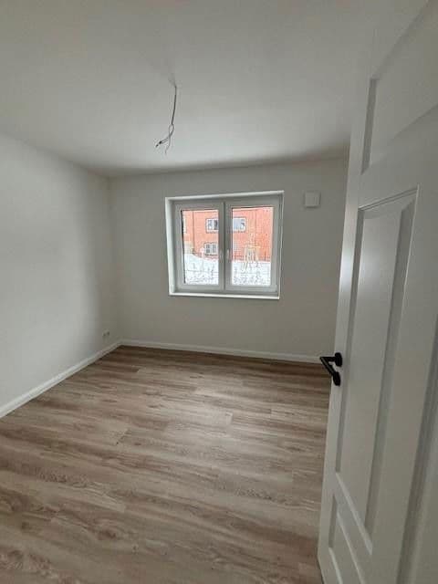 Predaj bytu 5-izbový 121 m², Kraueler Hauptdeich 69, Hamburg, Hamburg Predaj bytu 5-izbový 121 m², Kraueler Hauptdeich 69, Hamburg, Hamburg