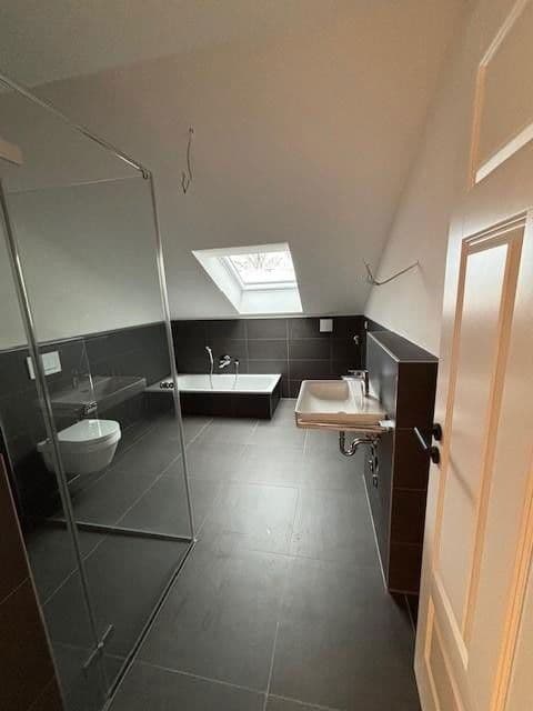 Predaj bytu 5-izbový 110 m², Kraueler Hauptdeich 69, Hamburg, Hamburg Predaj bytu 5-izbový 110 m², Kraueler Hauptdeich 69, Hamburg, Hamburg