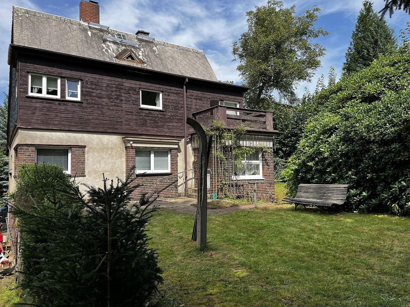 Predaj domu 142 m², pozemek 1.880 m², Chemnitz Einsiedel, Sasko Predaj domu 142 m², pozemek 1.880 m², Chemnitz Einsiedel, Sasko