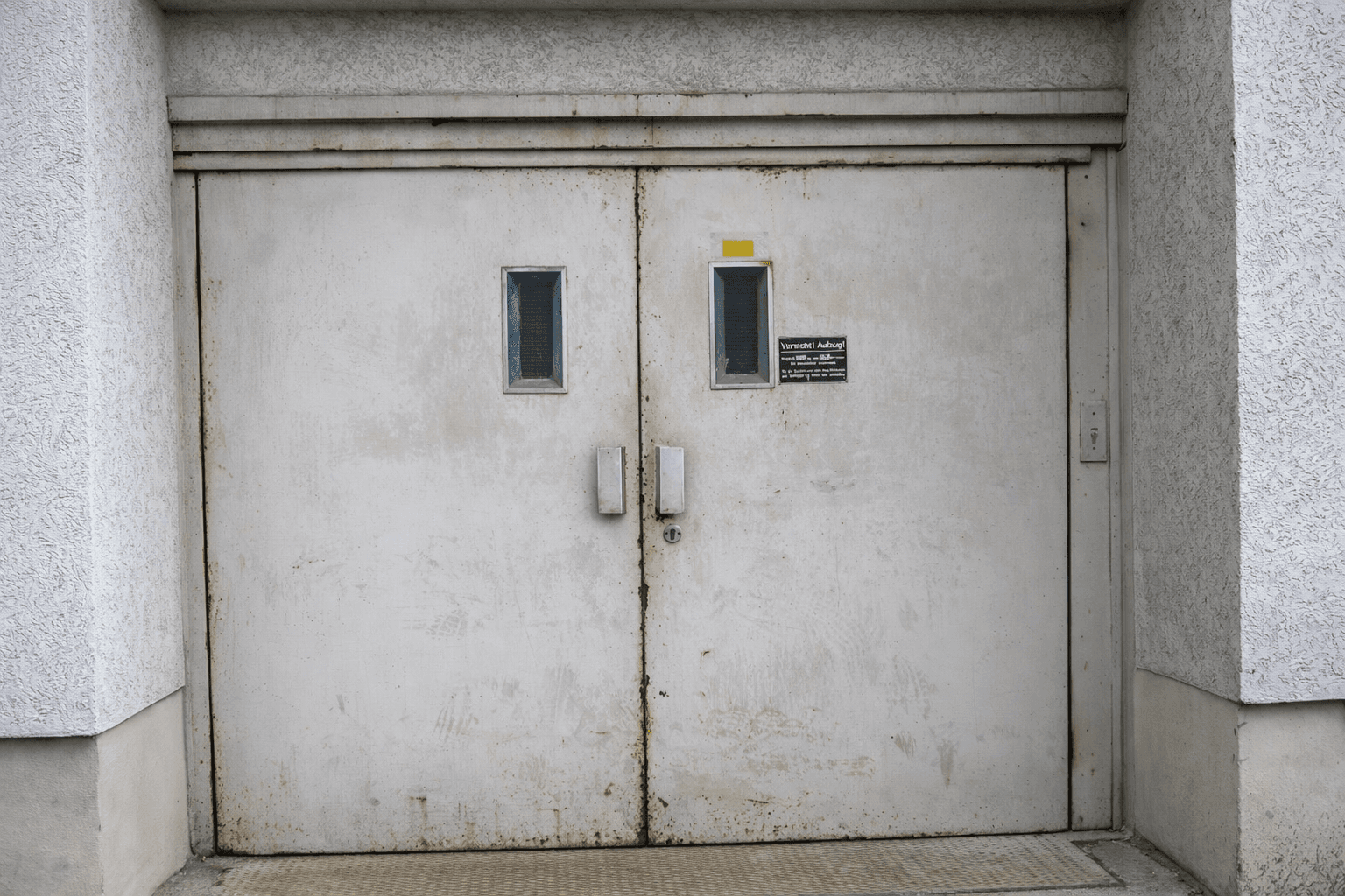 Prenájom nebytového priestoru 42 m², Niemetzstr.47-49, Berlin, Berlín Prenájom nebytového priestoru 42 m², Niemetzstr.47-49, Berlin, Berlín