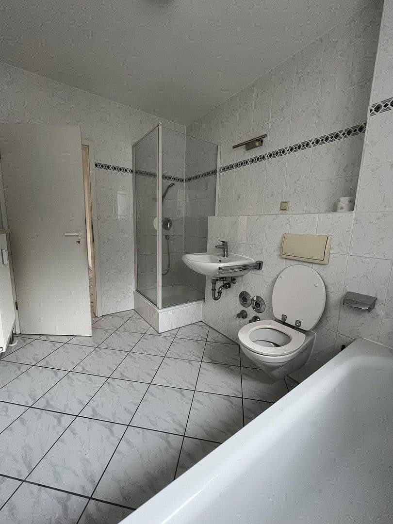 Prenájom bytu 2-izbový 73 m², Breites Driesch 33, Limburg an der Lahn, Hesensko Prenájom bytu 2-izbový 73 m², Breites Driesch 33, Limburg an der Lahn, Hesensko