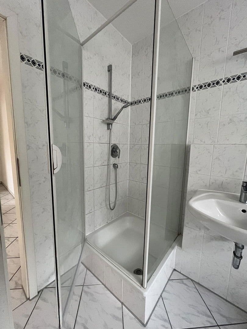 Prenájom bytu 2-izbový 73 m², Breites Driesch 33, Limburg an der Lahn, Hesensko Prenájom bytu 2-izbový 73 m², Breites Driesch 33, Limburg an der Lahn, Hesensko