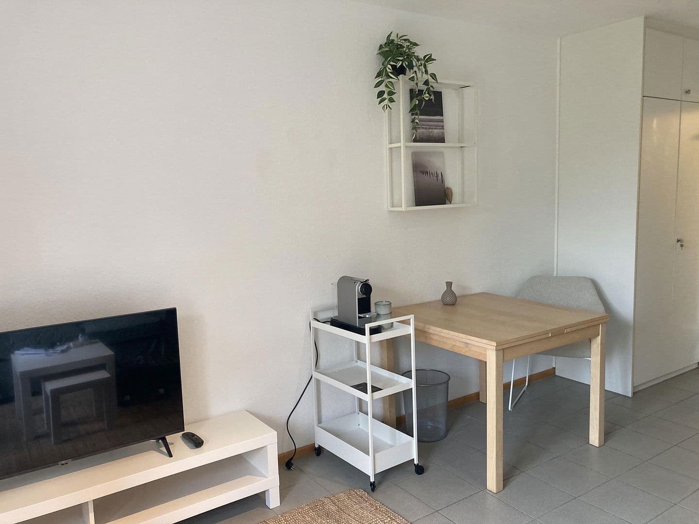 Prenájom bytu 1-izbový 26 m², Paul-Schallück-Str. 29, Köln, Severné Porýnie - Westfálsko Prenájom bytu 1-izbový 26 m², Paul-Schallück-Str. 29, Köln, Severné Porýnie - Westfálsko