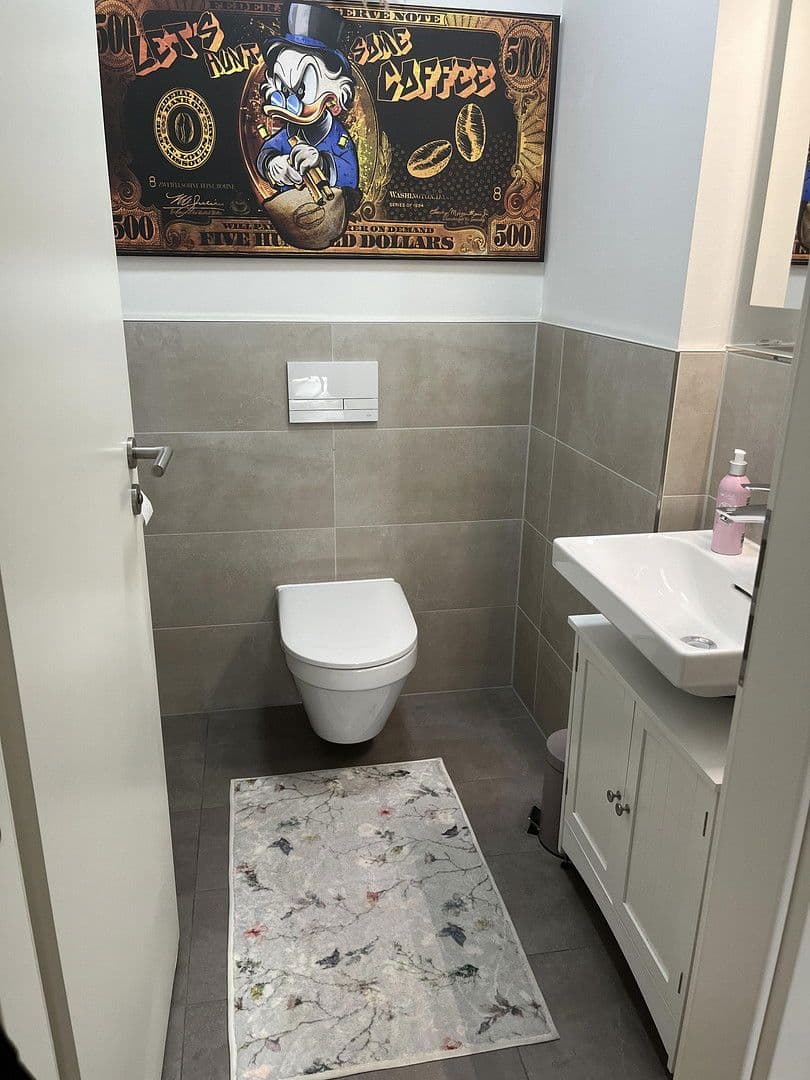 Prenájom bytu 2-izbový 80 m², Nürnberg, Bavorsko Prenájom bytu 2-izbový 80 m², Nürnberg, Bavorsko