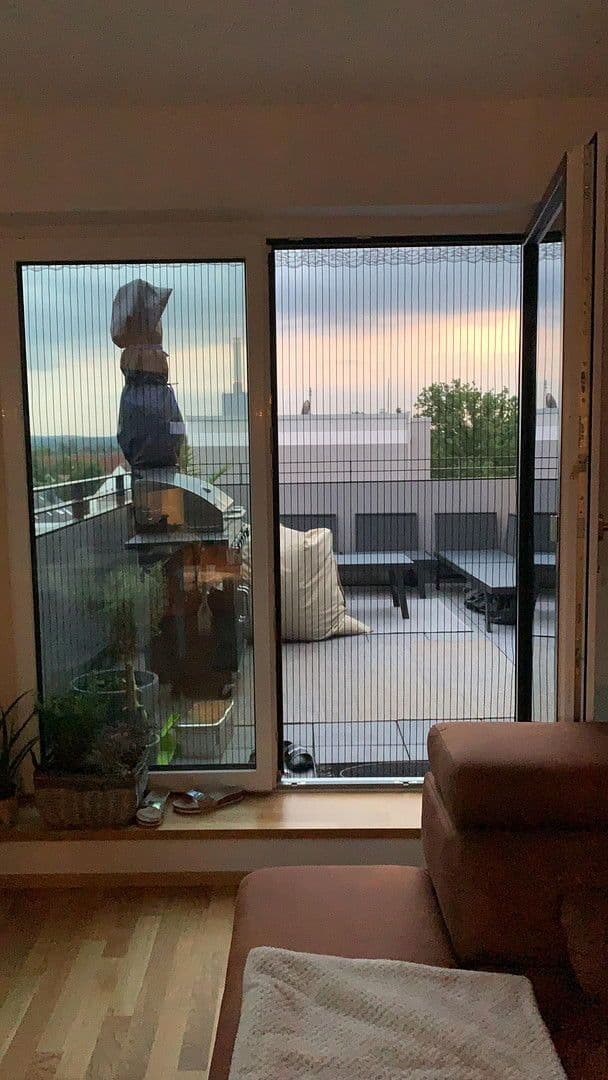 Prenájom bytu 2-izbový 80 m², Nürnberg, Bavorsko Prenájom bytu 2-izbový 80 m², Nürnberg, Bavorsko