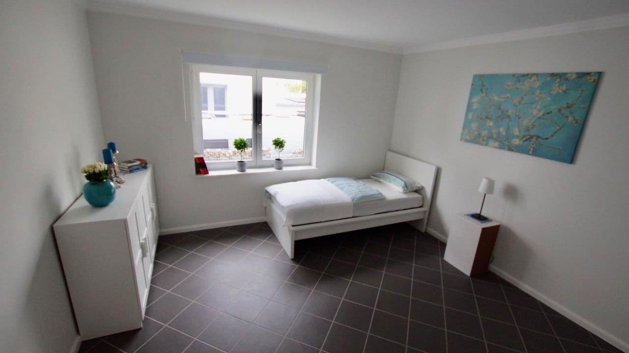 Prenájom bytu 20 m², Mohrstr. 13, München, Bavorsko Prenájom bytu 20 m², Mohrstr. 13, München, Bavorsko