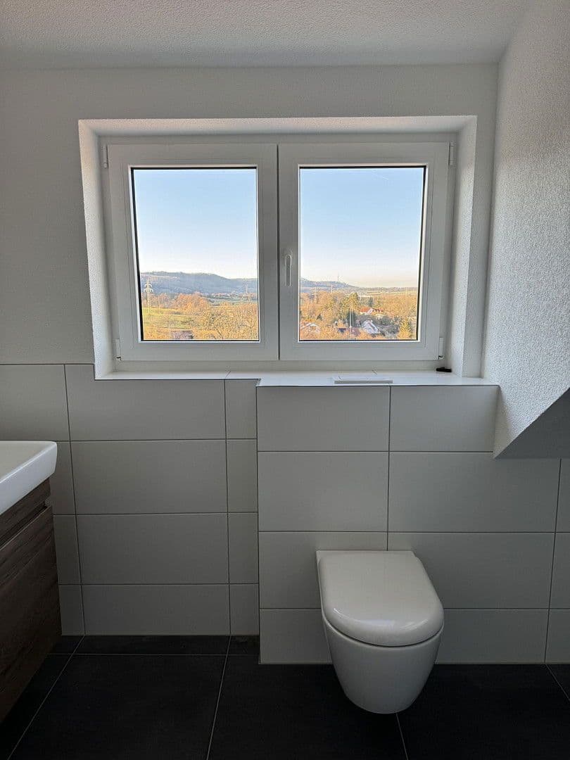 Prenájom bytu 3-izbový 69 m², Schwäbisch Hall, Bádensko-Wurttembersko Prenájom bytu 3-izbový 69 m², Schwäbisch Hall, Bádensko-Wurttembersko