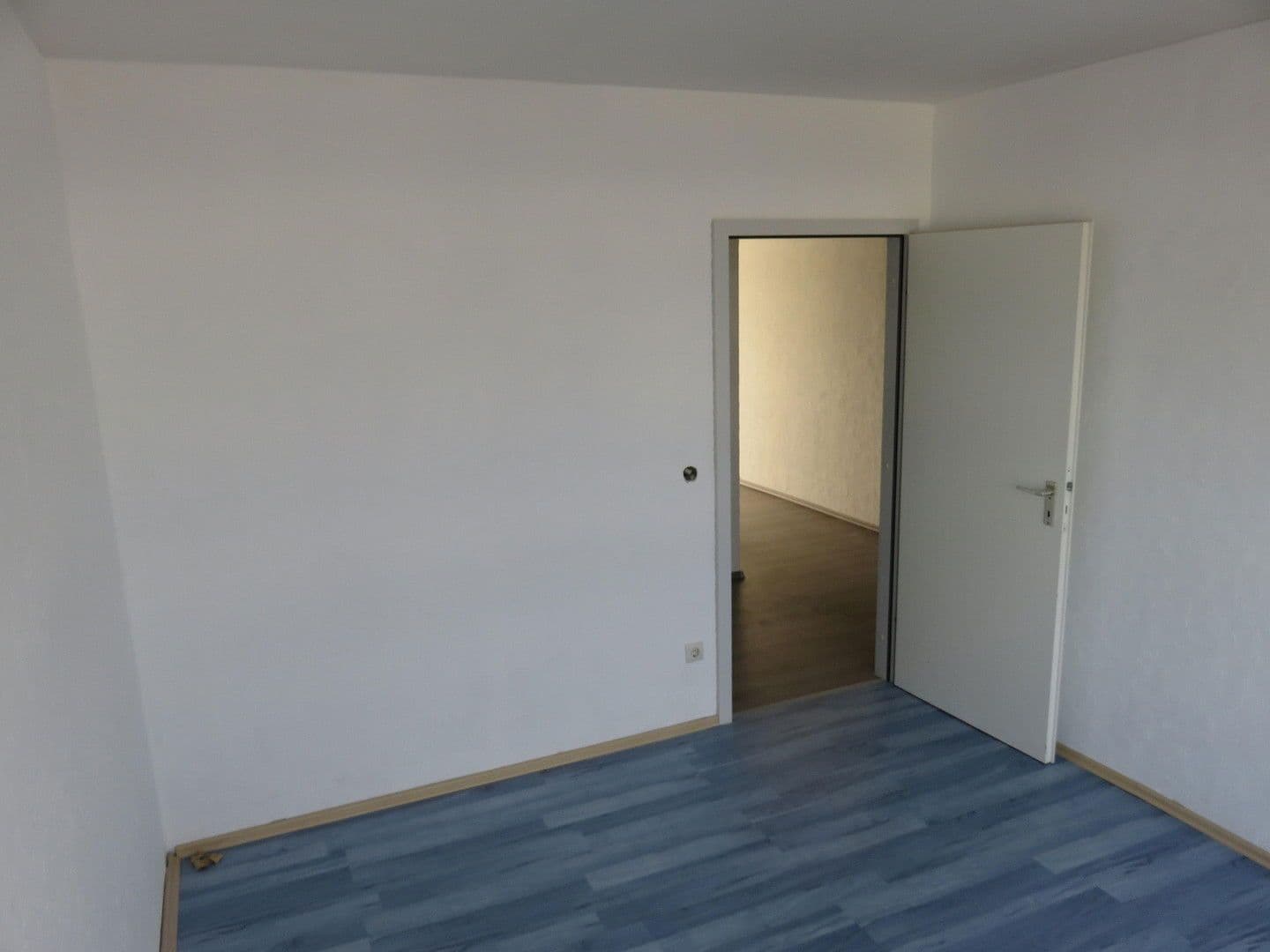 Predaj bytu 2-izbový 60 m², Am Mühlengraben 24, Wolfsburg, Dolné Sasko Predaj bytu 2-izbový 60 m², Am Mühlengraben 24, Wolfsburg, Dolné Sasko