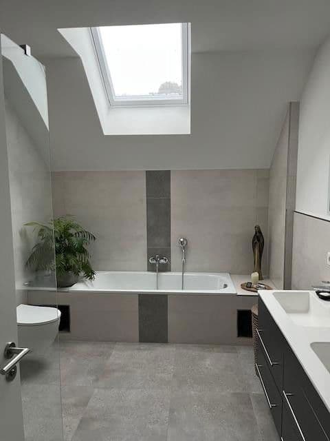 Predaj bytu 4-izbový 170 m², Homburg, Sársko Predaj bytu 4-izbový 170 m², Homburg, Sársko