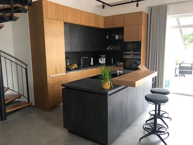 Predaj bytu 4-izbový 170 m², Homburg, Sársko Predaj bytu 4-izbový 170 m², Homburg, Sársko